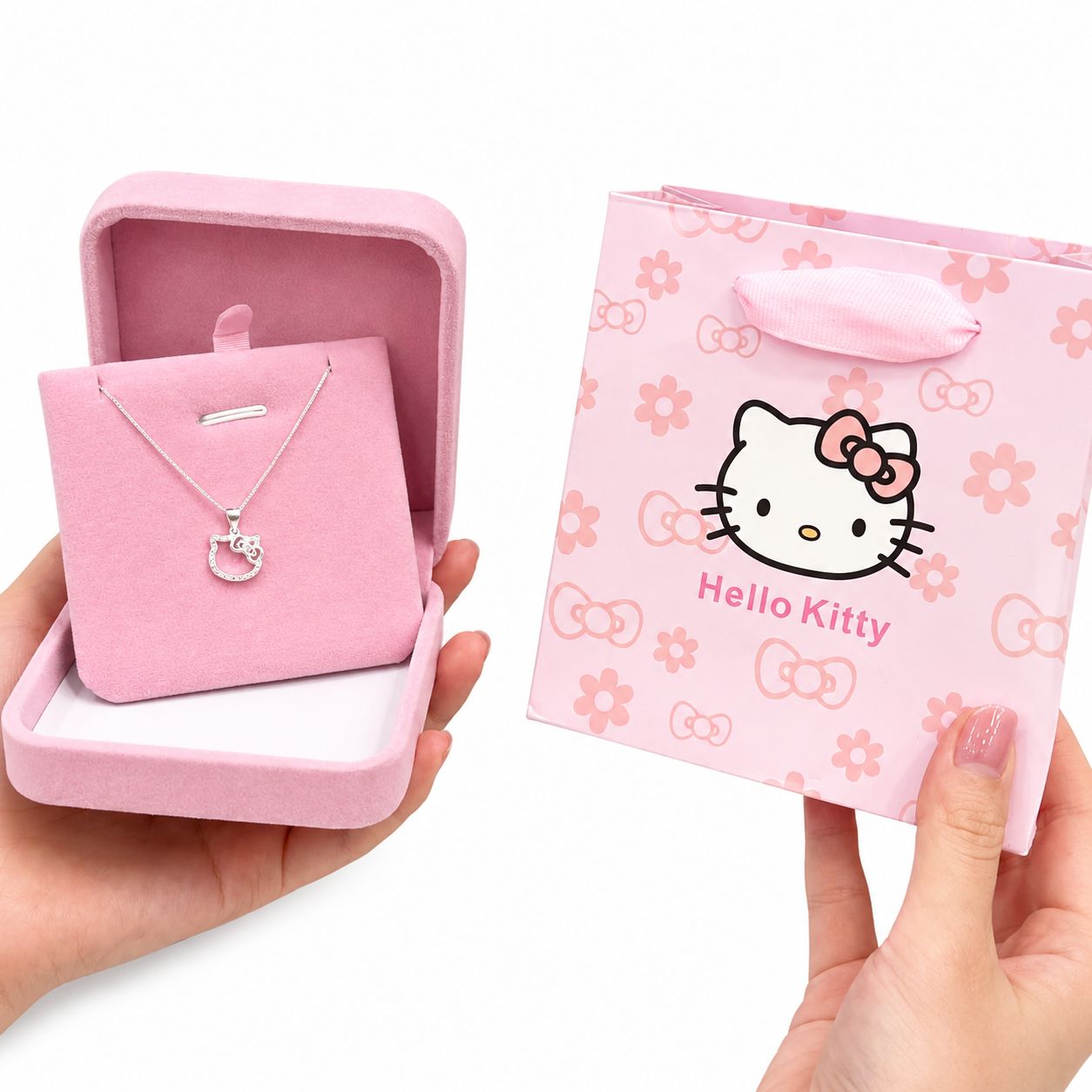 Hello Kitty Necklace Gift Set image 2