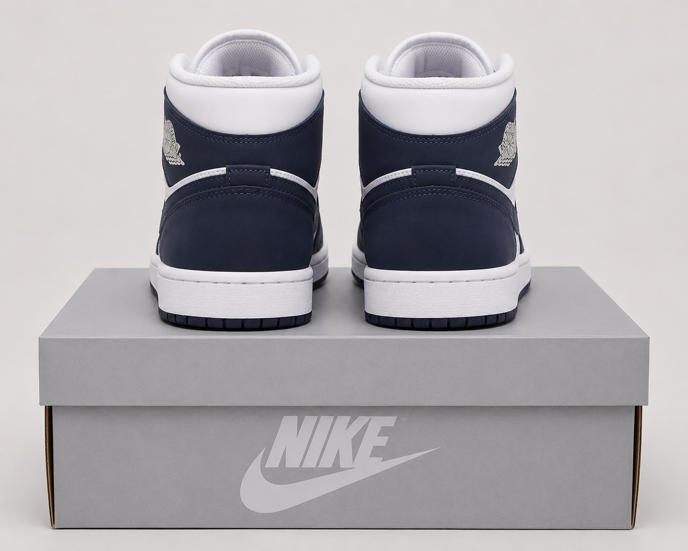 Jordan Air 1 Mid Women's ( BLUE ) image 3