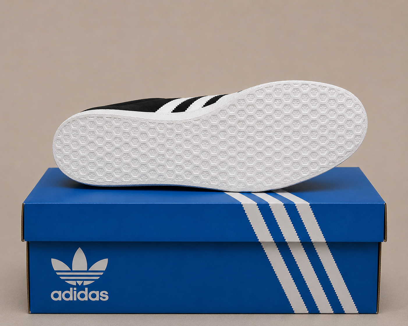 Adidas Originals Gazelle image 4