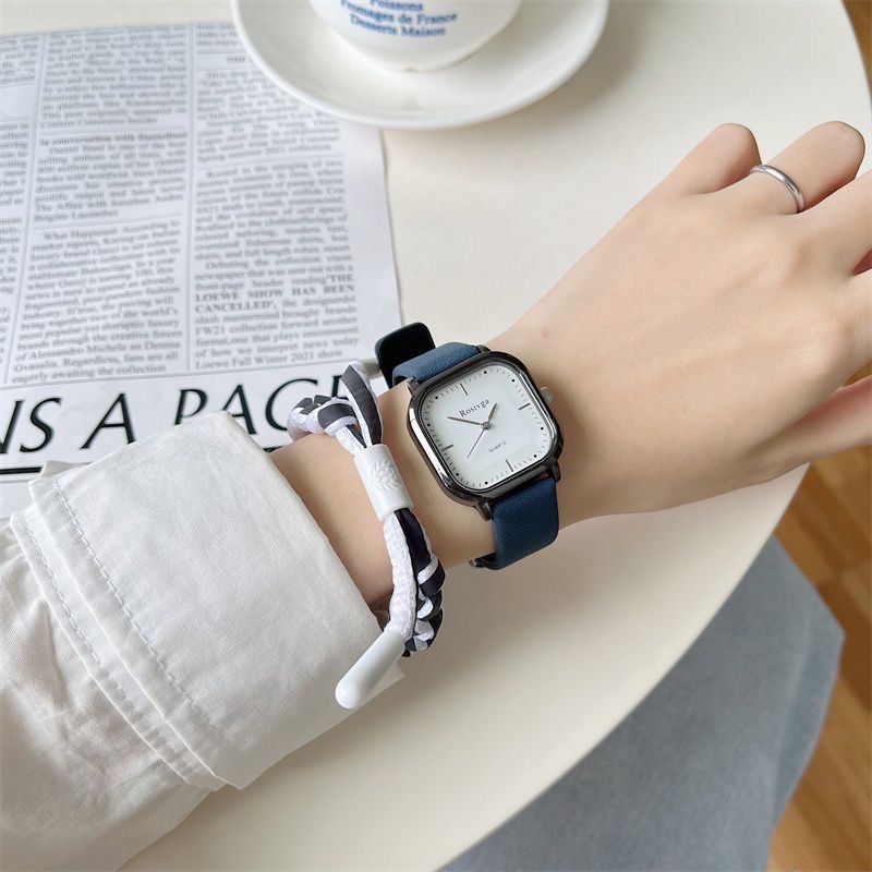 Rosivga Ladies Fashion Watch Set image 2