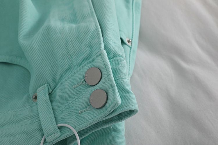 Women’s High-Waist Denim Shorts image 5